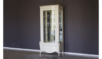 Витрина Lucia