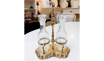 Бутылочки для масла и уксуса на подставке